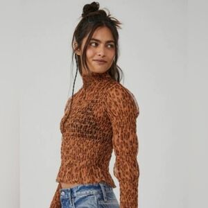 Free People Hello There Leopard Combo Smocked Turtleneck Sheer Puffed Sl…